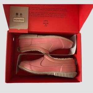 HUNTER Hibiscus Pink Sherpa-Lined Rain Shoe | Size 4 | Big Kid- Girl